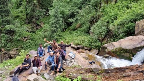 Praising the beauty of a chilling water stream at Arang Kel